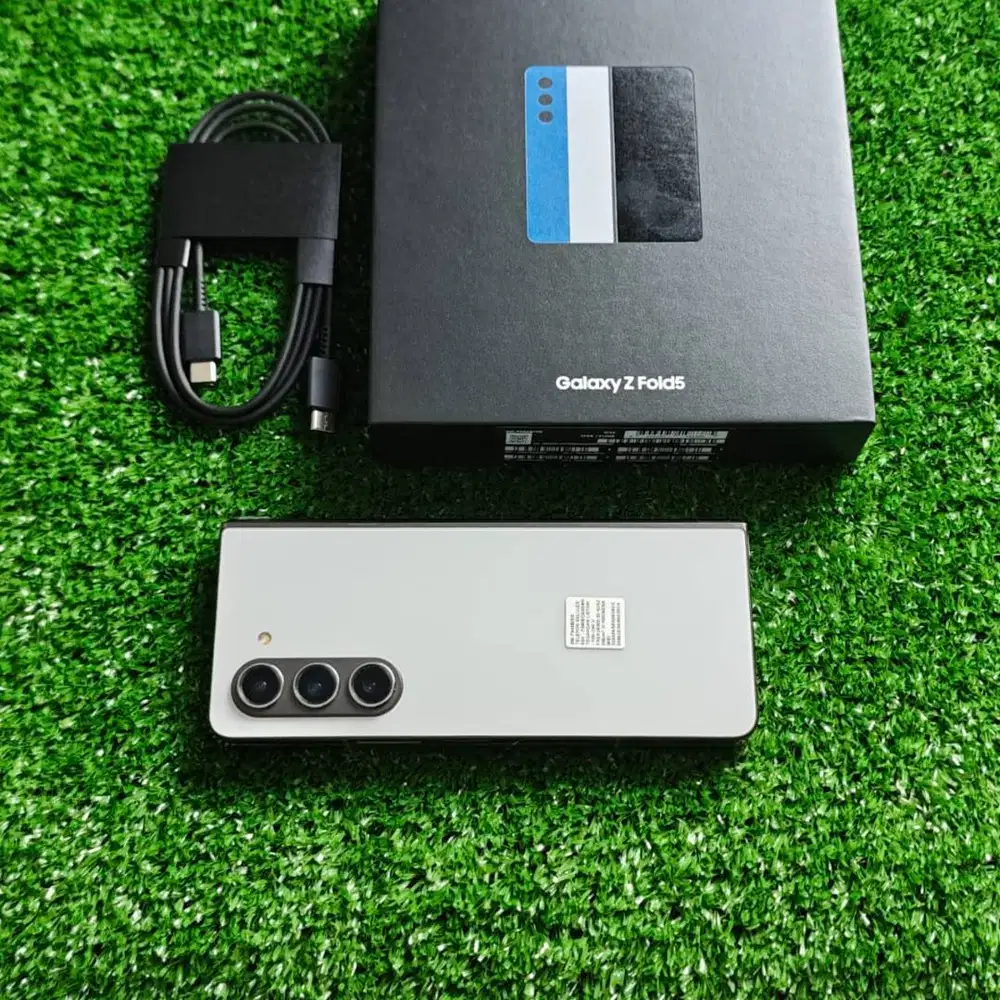 Samusng Galaxy Z Fold5 12/512GB Gray pernah klaim garansi