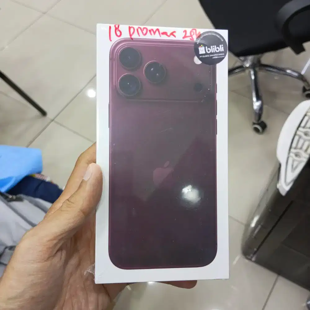 New iPhone 18 pro max 256 burgundy ibox