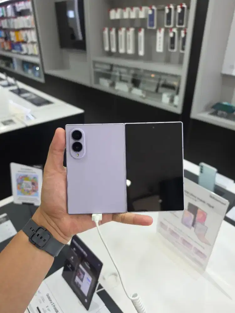 NEW SAMSUNG Z FOLD 8 NEW SEIN 256 TERMURAH