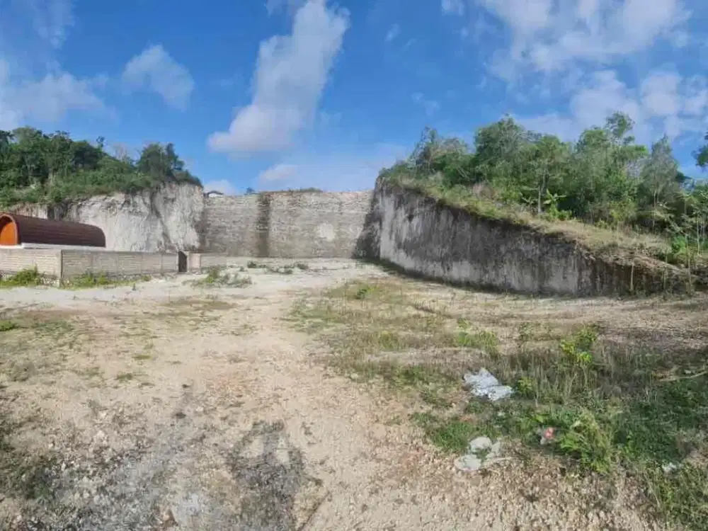 TANAH 2 ARE SHM DEKAT PATUNG GWK