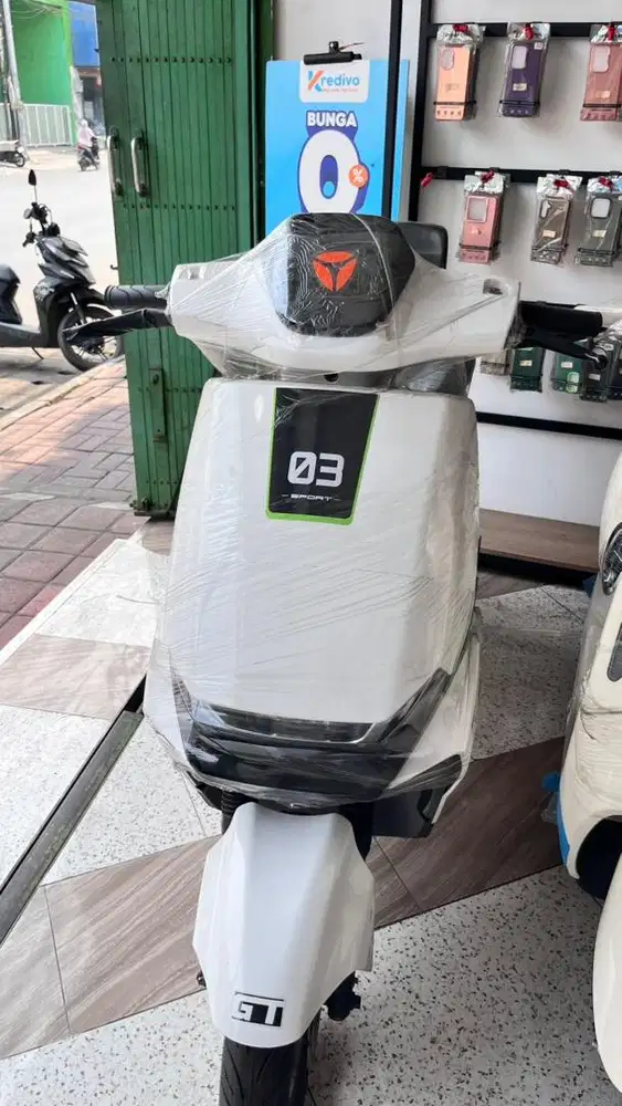 SEPEDA LISTRIK YADEA GT 03