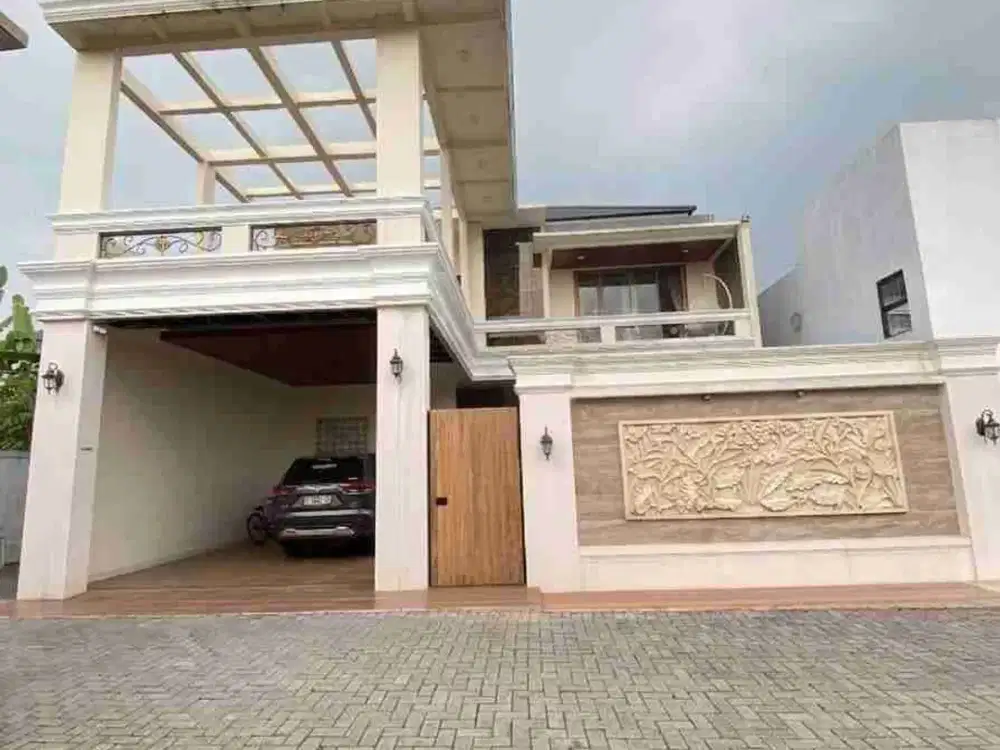 Rumah Mewah Kadudampit Sukabumi Kolam renangnya