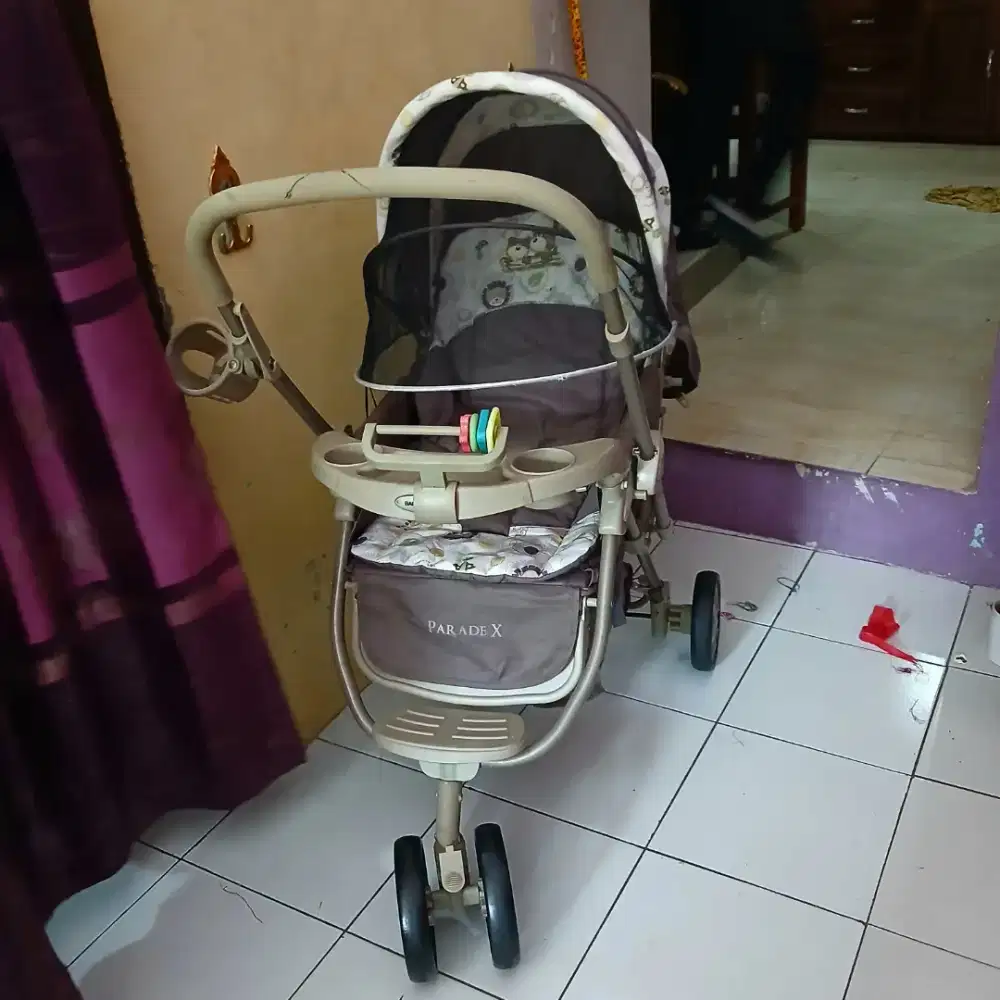 Stroler baby does masih bagus