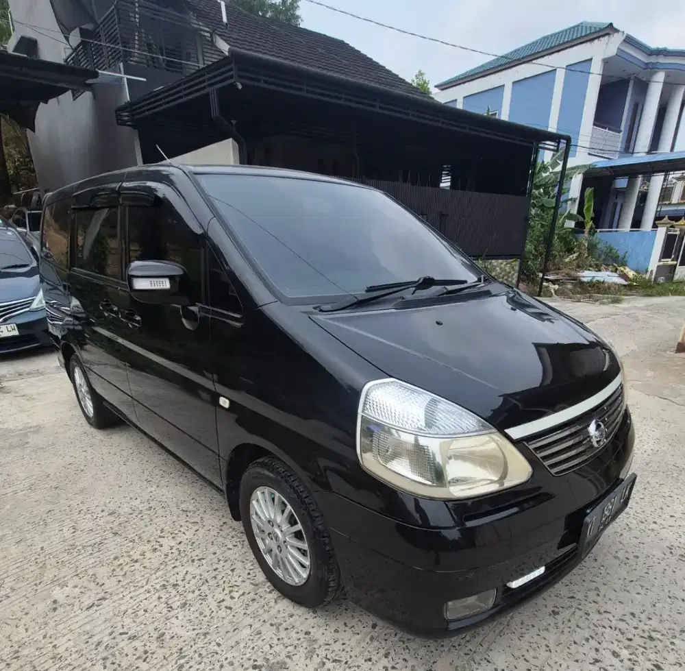 Serena HWS automatic 2010 paten,KM 61 rb.
