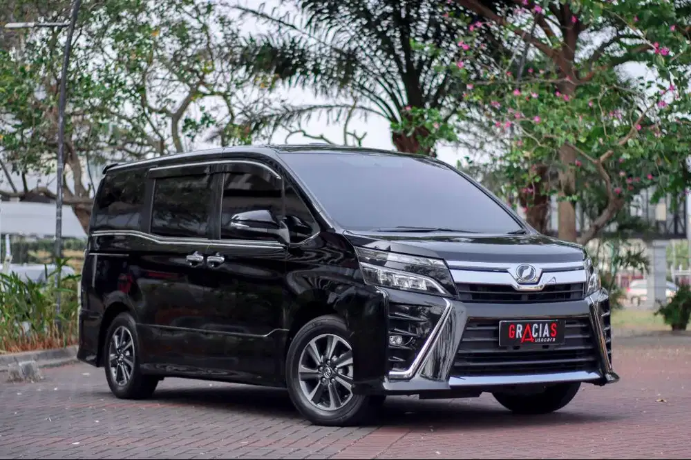 TERMURAH VOXY 2018