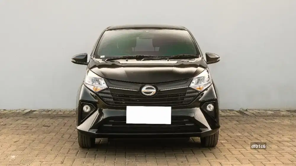 Daihatsu Sigra R 1.2 Automatic 2025
