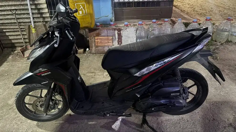 HONDA BEAT CBS ISS TAHUN 2022 HITAM