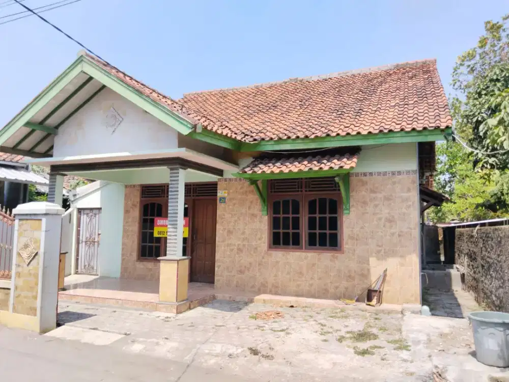 Disewakan Rumah 4 Kamar Tidur, 2 Toilet di Sekitaran Jl Evakuasi crb