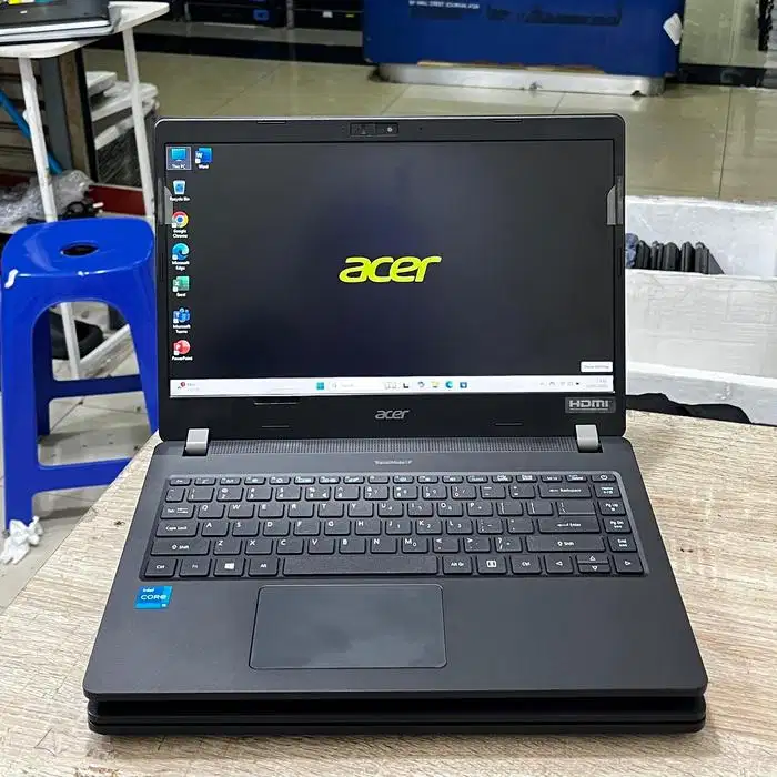 laptop acer travelmate p214 core i5 1135g7 second