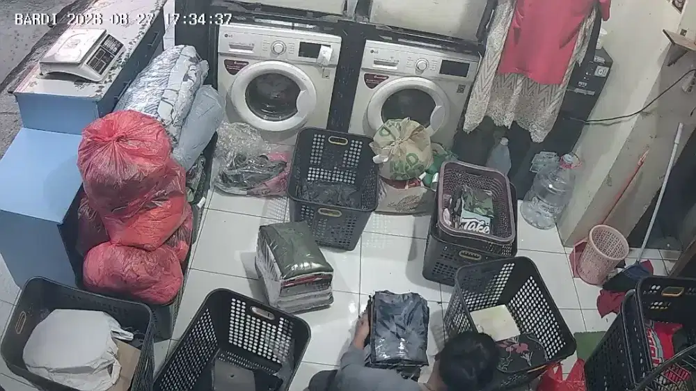 Penjaga laundry