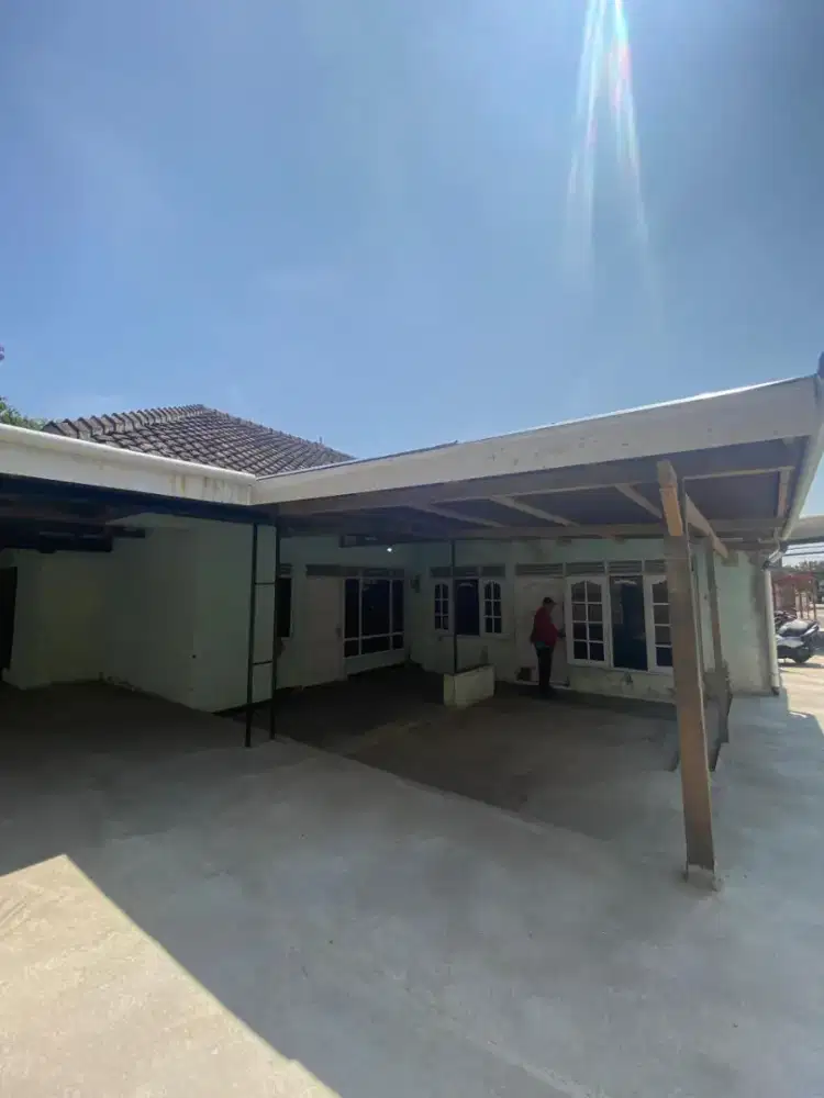 FOR SALE / DIJUAL / TANAH DAN BANGUNAN STRATEGIS