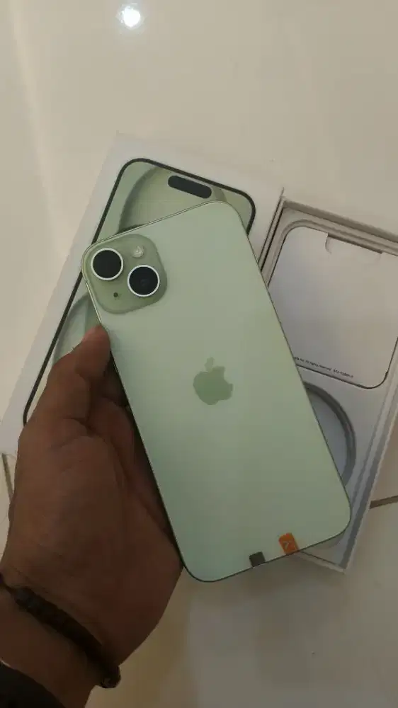 iPhone 15 plus 128 GB
