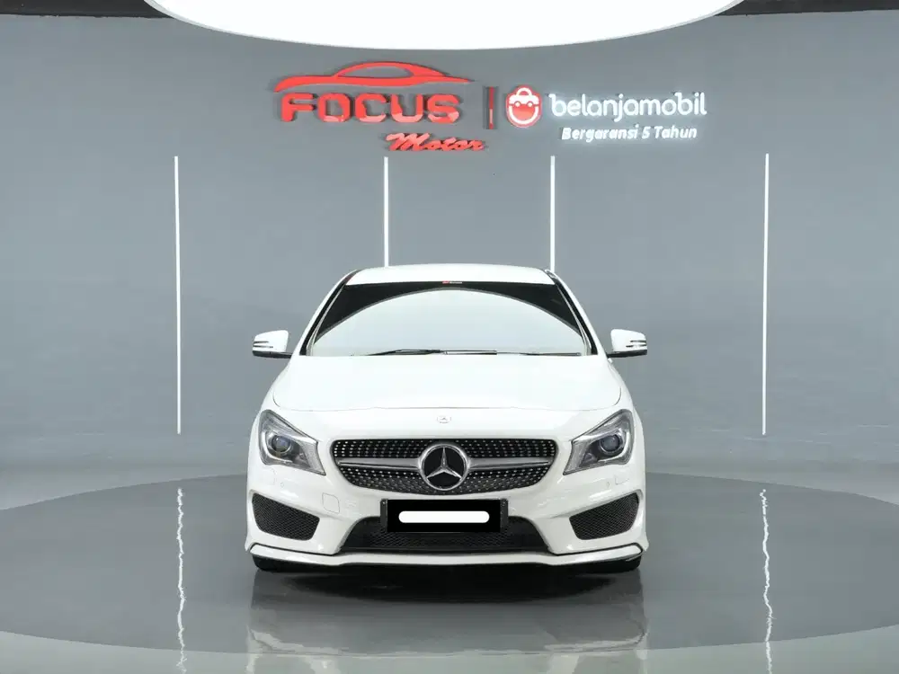 Km 60rb mercedes benz mercy cla200 amg line 2015 putih