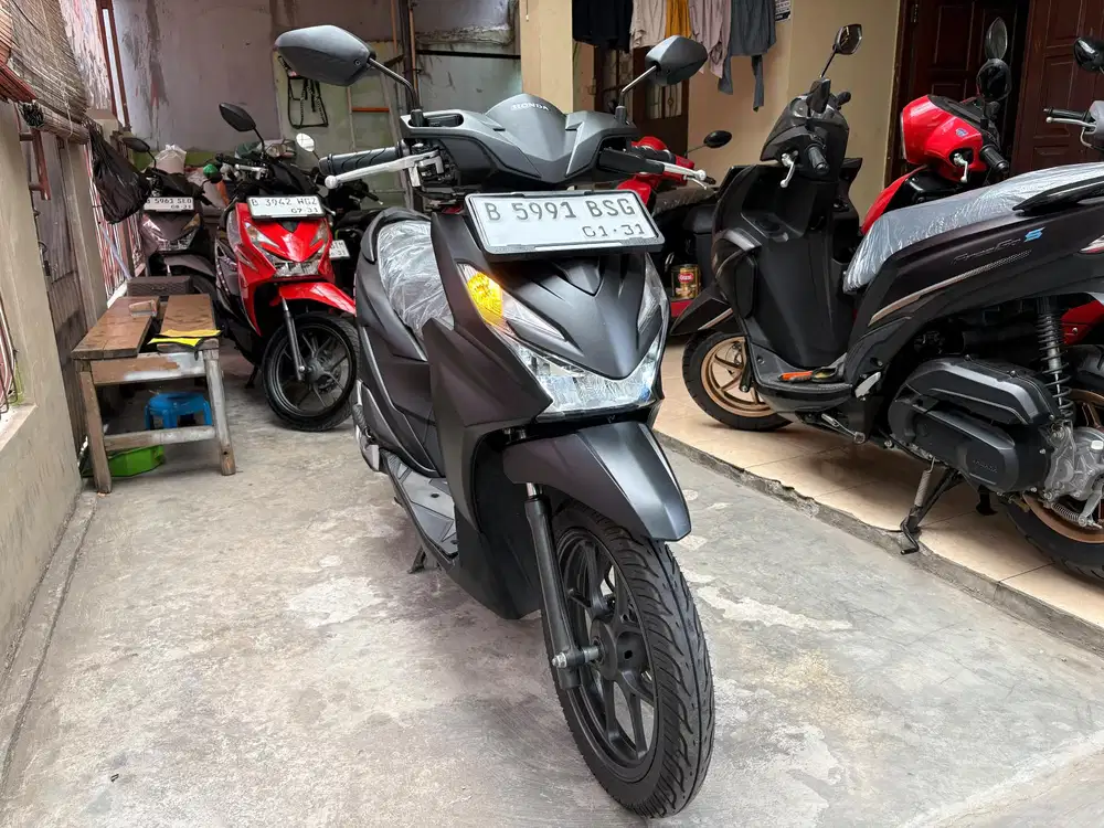 KM 5K HONDA BEAT KEYLES 2026 BLN 1 BS TT 2025 DI CILEDUG HARGA PAS ORI