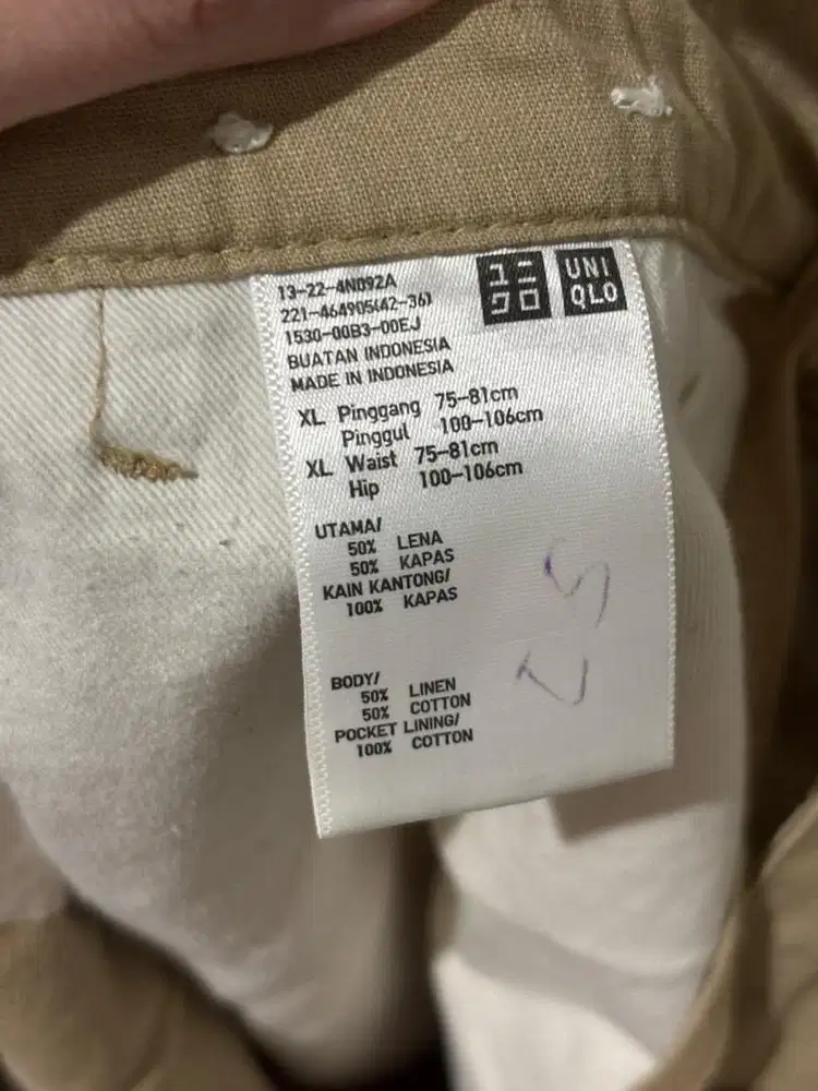 Celana Linen Uniqlo