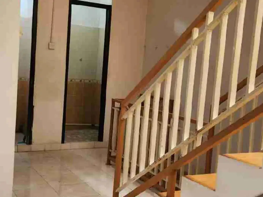 JUAL CEPAT RUMAH MINIMALIS COCOK UNTUK KOSTAN di KEMANGGISAN JAKARTA BARAT