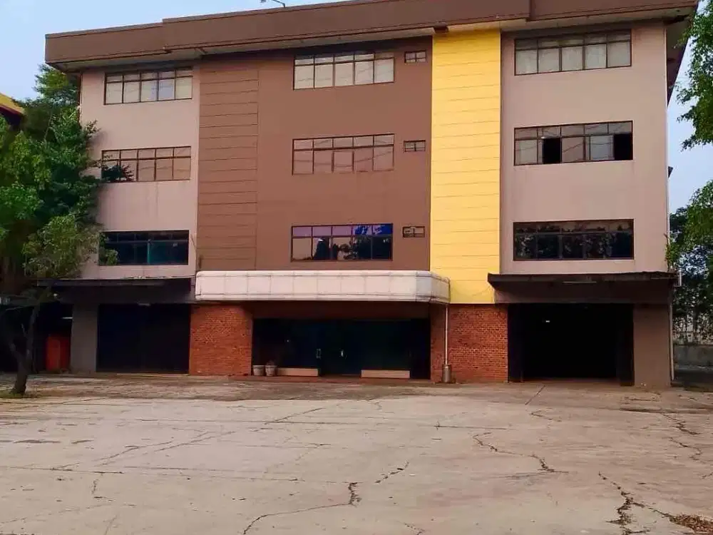 Disewakan Gudang & Kantor, Lahan 8.000 m² di Pegangsaan Dua Kelapa Gading
