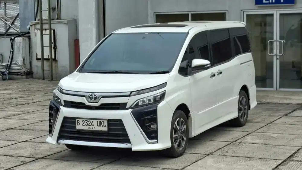 [Km 50k] Toyota Voxy 2018