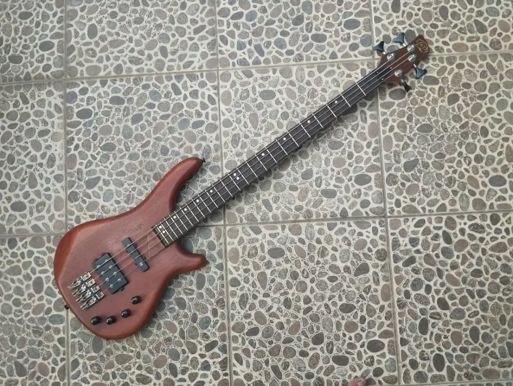 Bass J&D RM4 Aktif Made In China