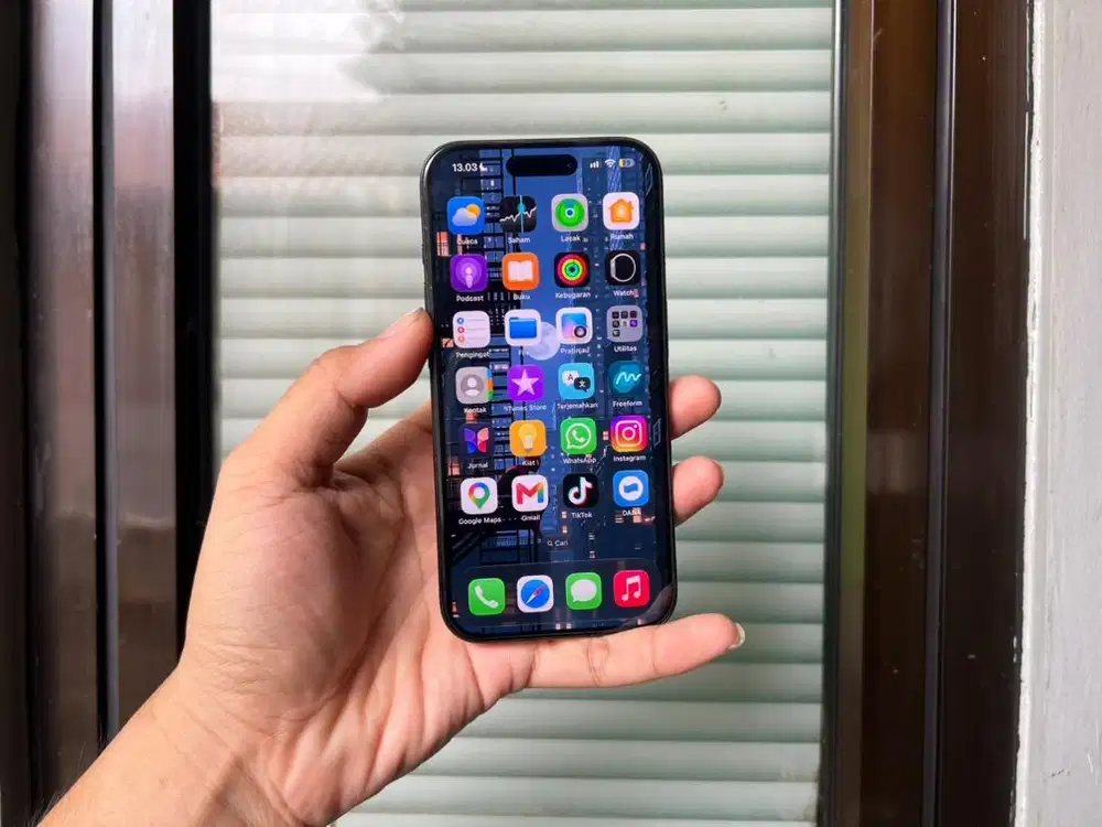 Iphone 15 pro like new No minus joss