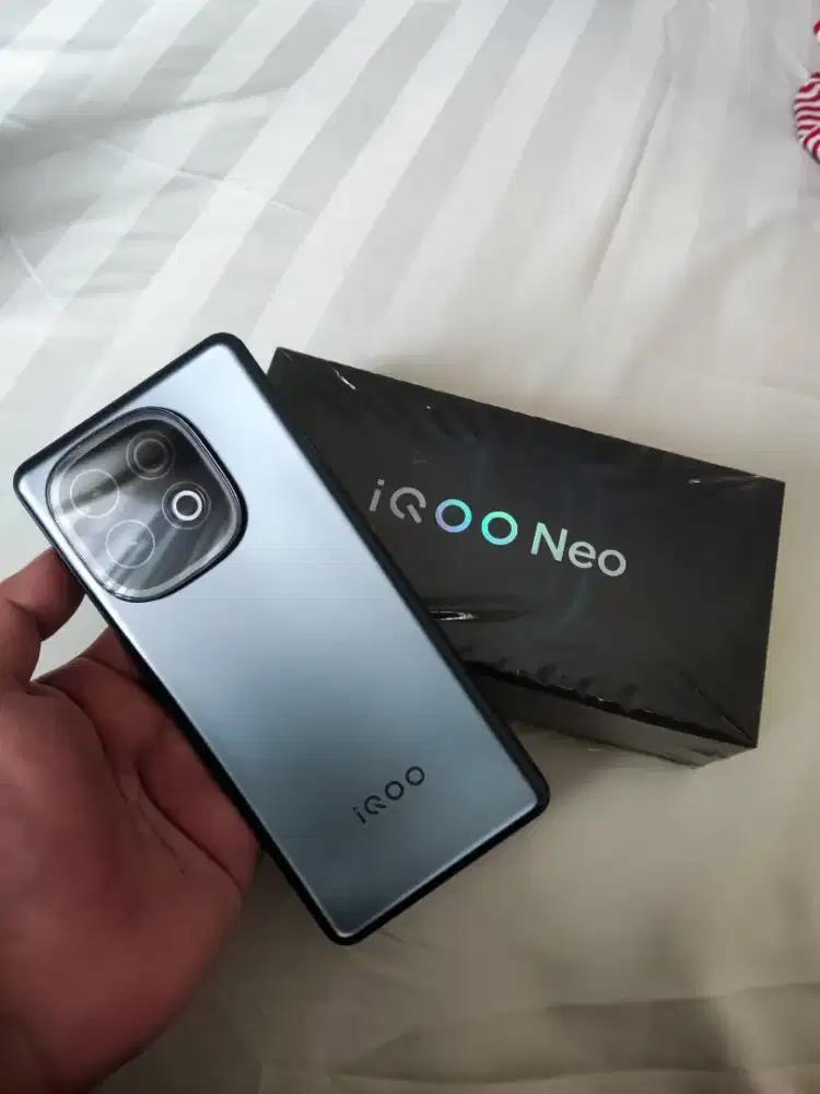 IQOO NEO 10 8/256GB