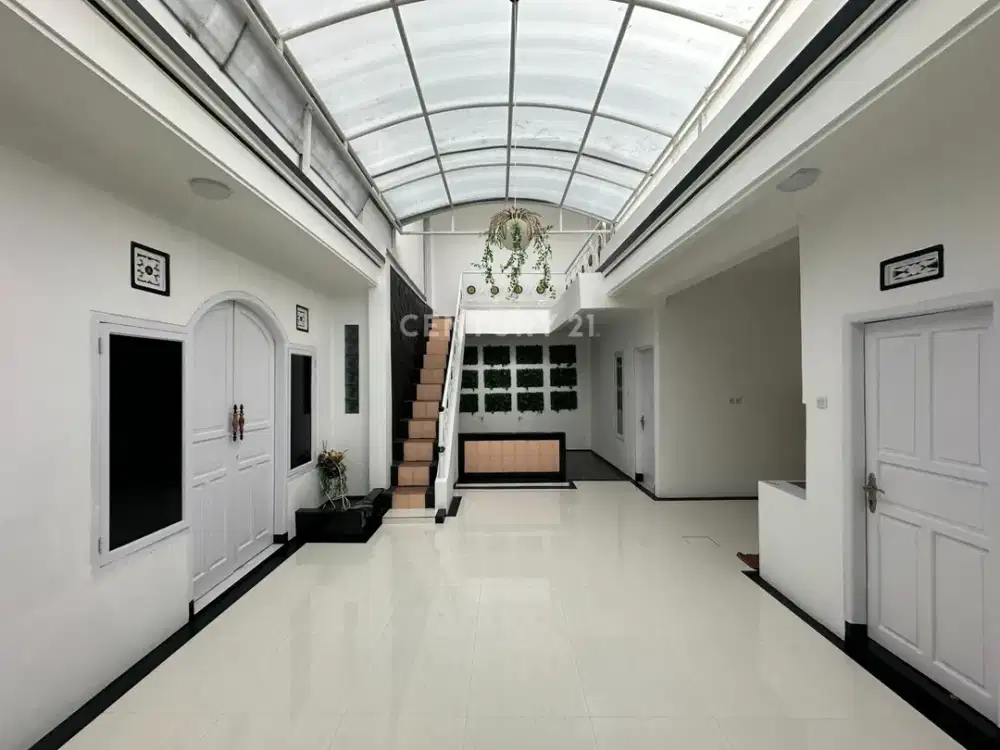 Rumah 2 Lantai Luas 230 Baru Renov Margacinta Ciwastra Buah Batu