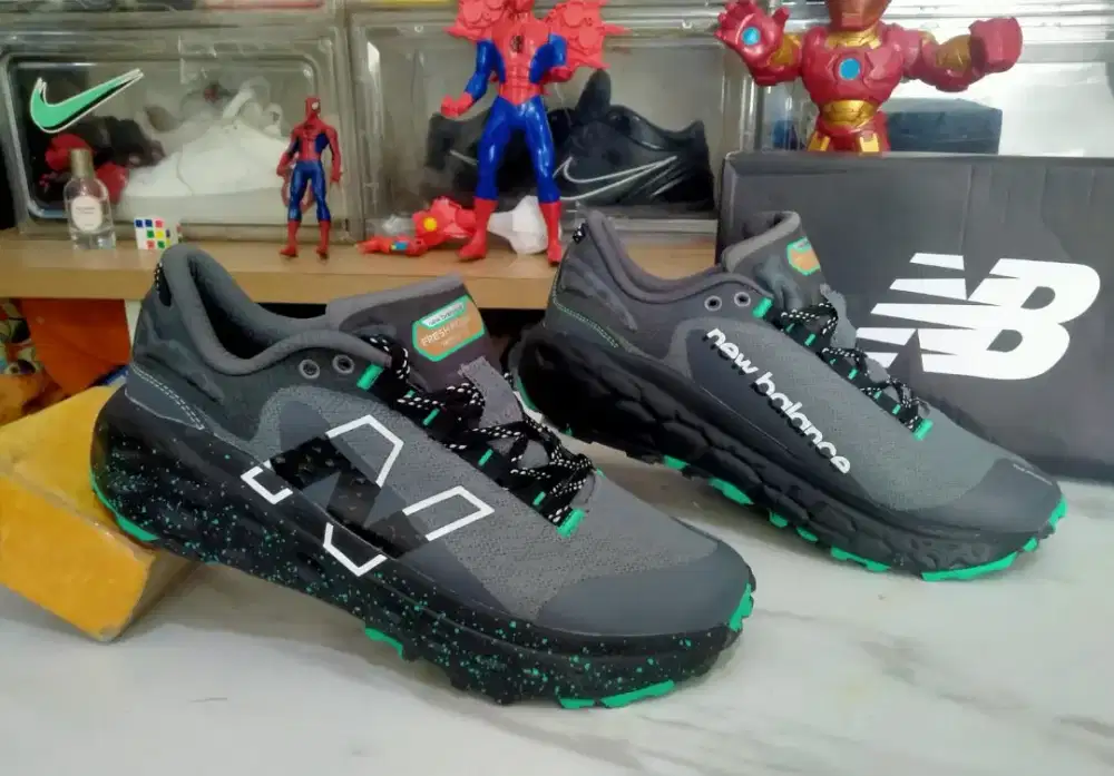 Sepatu Running Trail NB size 45