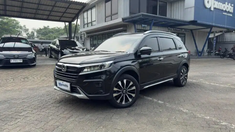 KM Rendah - Honda BRV 1.5 Prestige Sensing Bensin-AT 2022