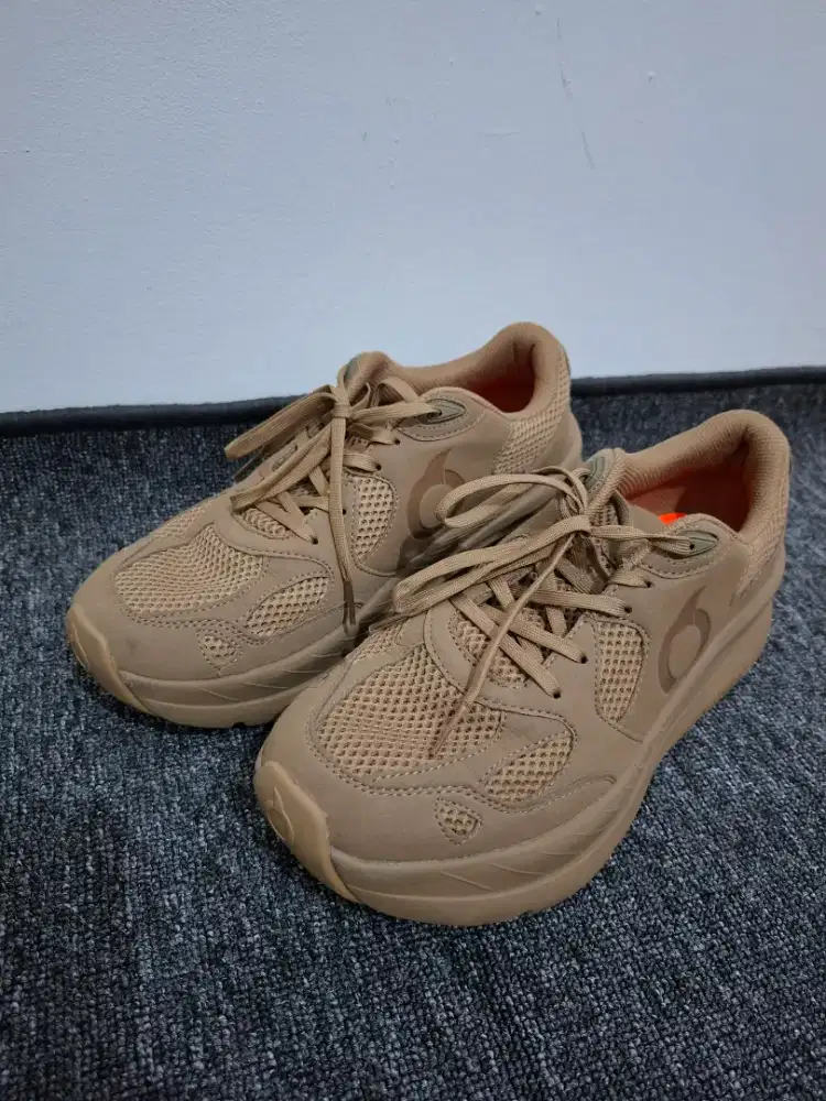 Sepatu Ortuseight Brisbane