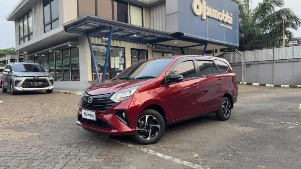 KM Rendah - Daihatsu Sigra 1.2 R Bensin-AT 2024