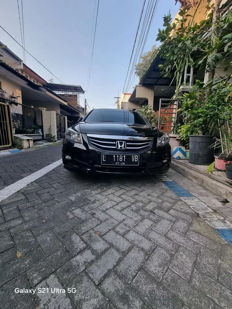 Honda Accord 2011 Bensin