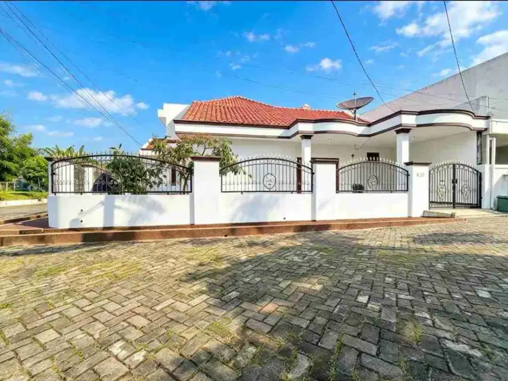 MURAH, HOOK, LUAS 240 Rumah Harapan Indah