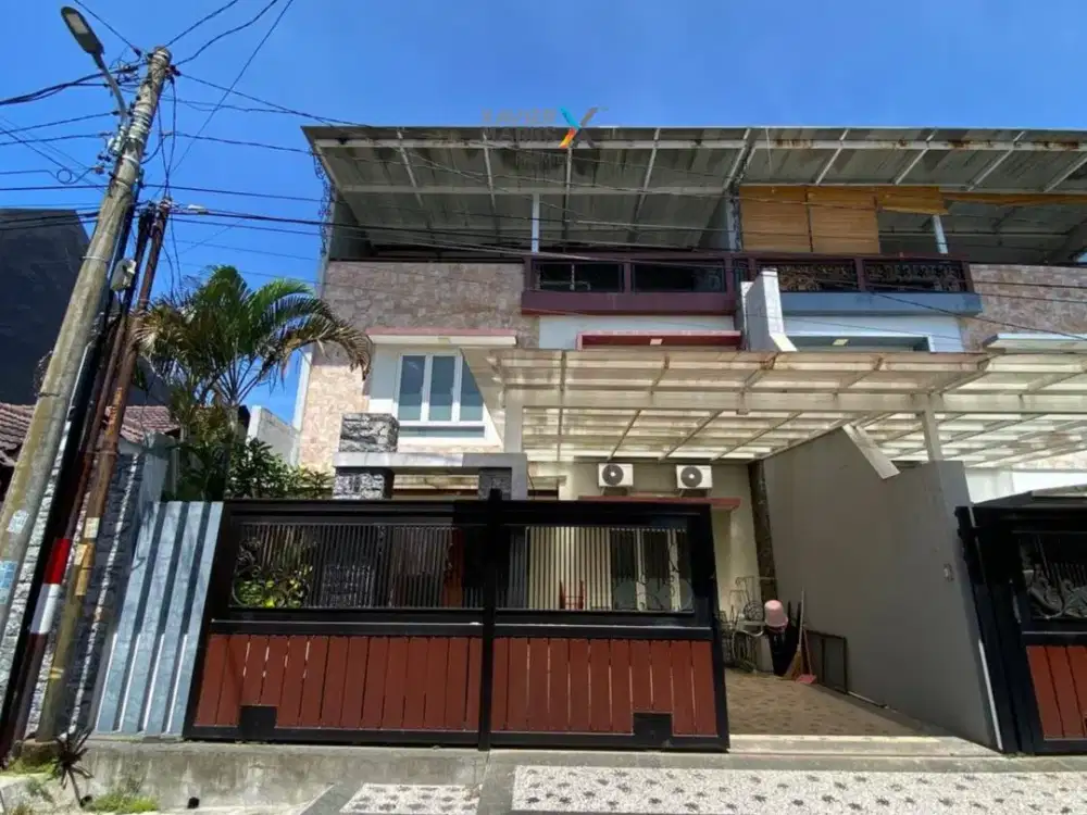 DIJUAL RUMAH MODERN PLUS ROOFTOP VIEW GUNUNG CAKEP DI BOROBUDUR, LOWOKWARU MALANG