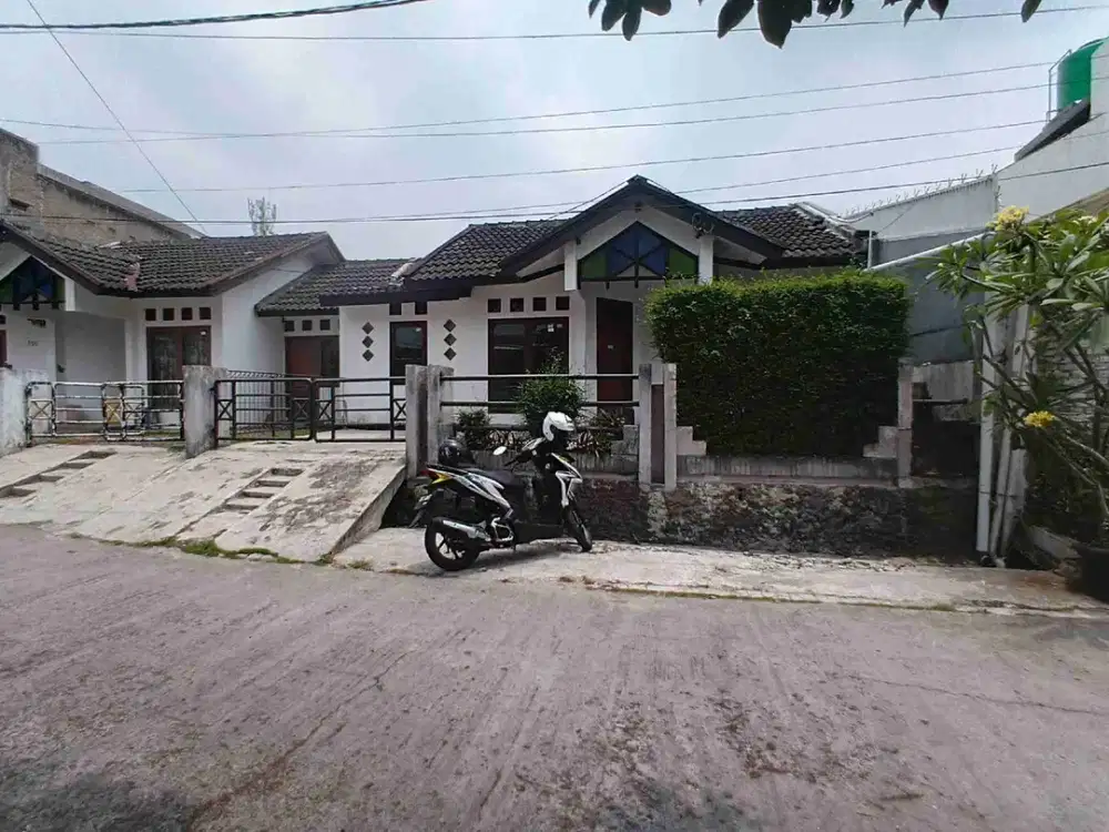 Rumah dalam komplek Puri Cipageran Indah cimahi harga di bawah pasar