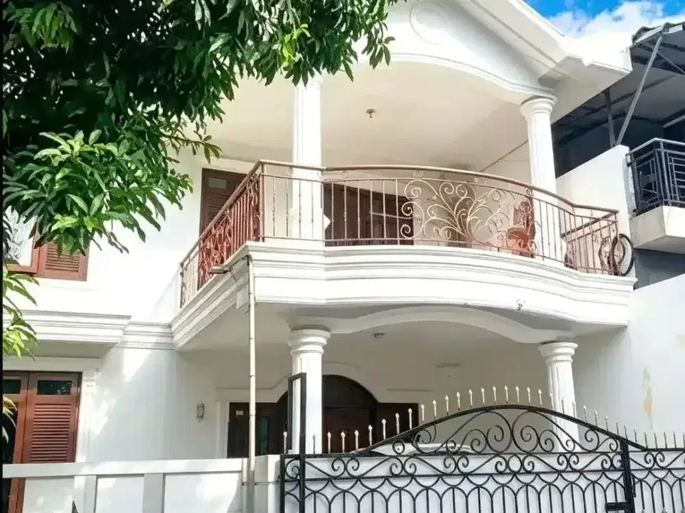 DIJUAL RUMAH MEWAH DAN LUAS DI REGENCY HARAPAN BARU, BEKASI UTARA