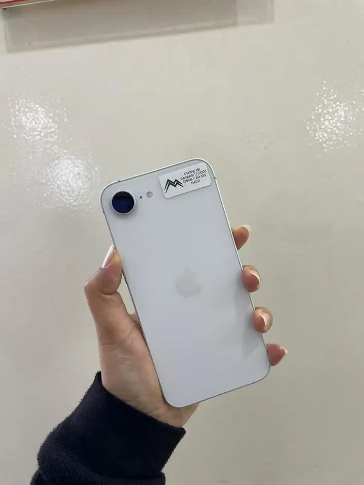 Jual ip 16E 128gb RESMI bh 100% nominus