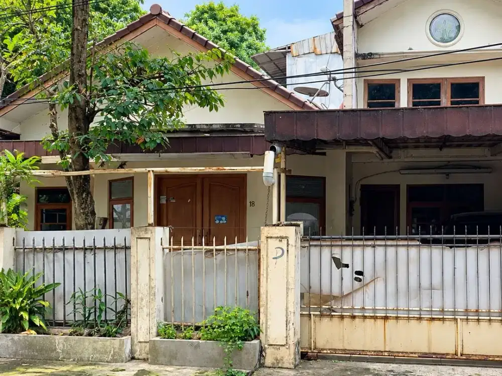 DIJUAL CEPAT MURAH RUMAH TUA HITUNG TANAH DI KRAMAT PELA GANDARIA