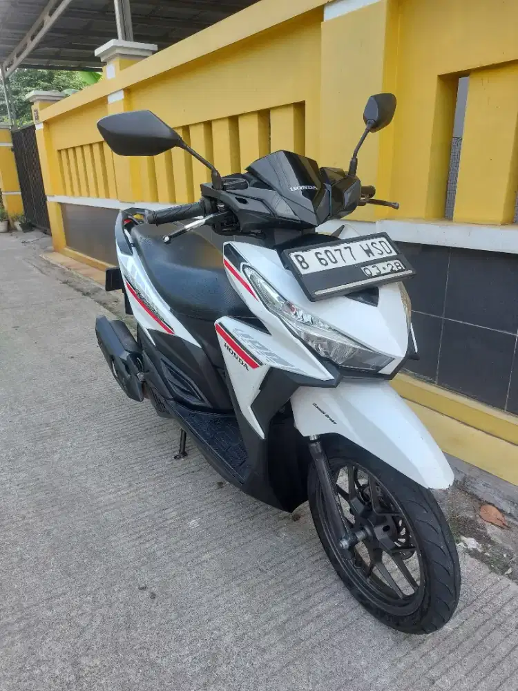 Vario 125cc putih pajak hidup surat lengkap