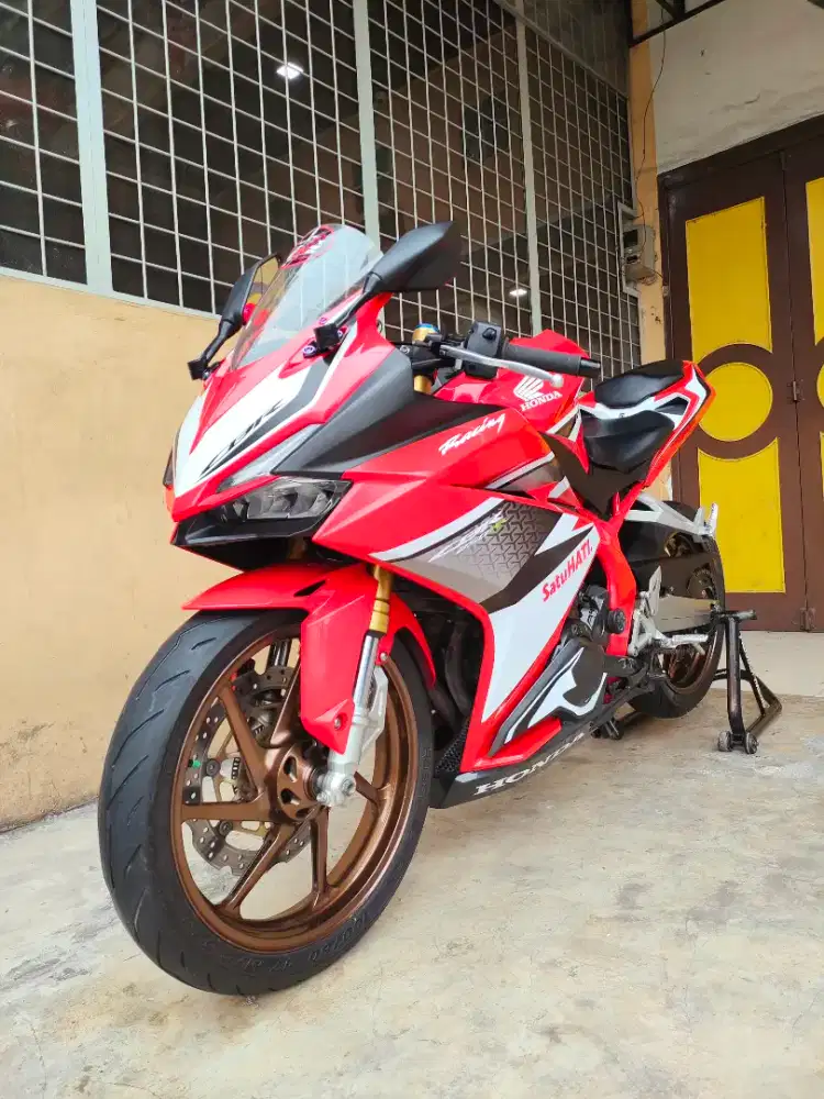 Honda CBR250RR / CBR 250RR ABS 2018, Red Premium Metalic, Unit Mulus.