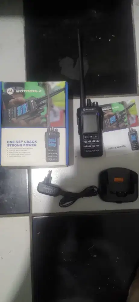 HT Motorola R8 20 Watt Daya tinggi