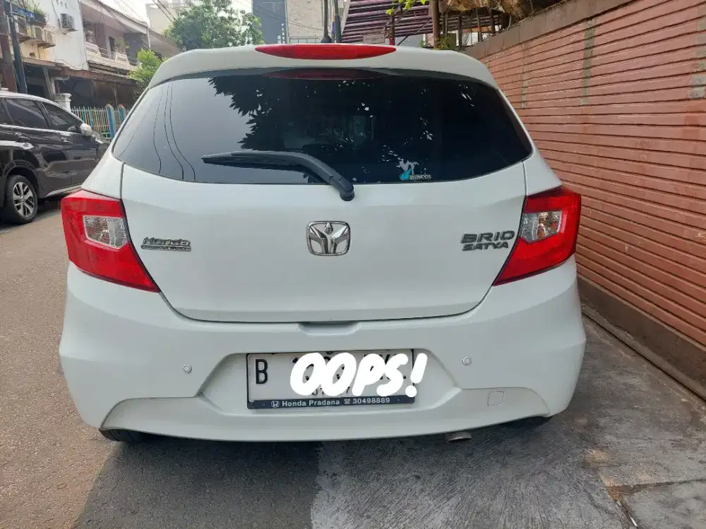 BRIO E AT 2022 PUTIH