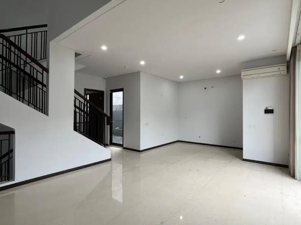 DIJUAL CEPAT TURUN HARGA BANYAK Rumah The Zora BSD City Cluster Keia