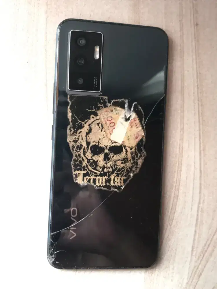 Vivo V23 8/128 NFC