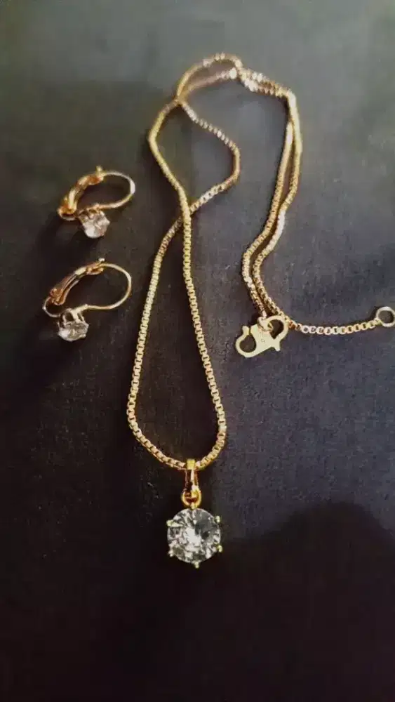 Kalung lapis emas free anting permata ada suratnya
