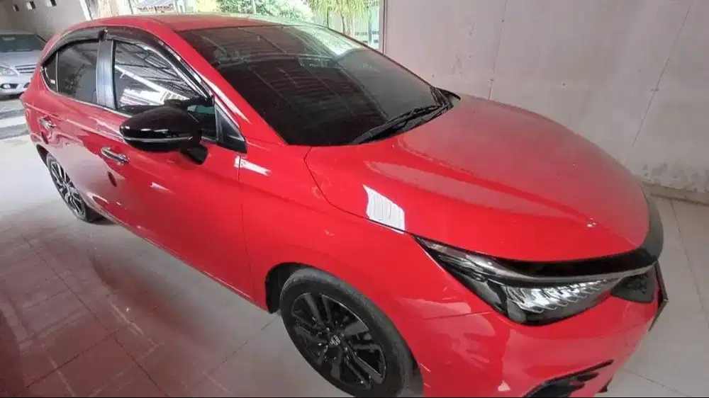 Honda City Hatchback RS 2021 AT – KM 41 Ribu, Pajak Panjang