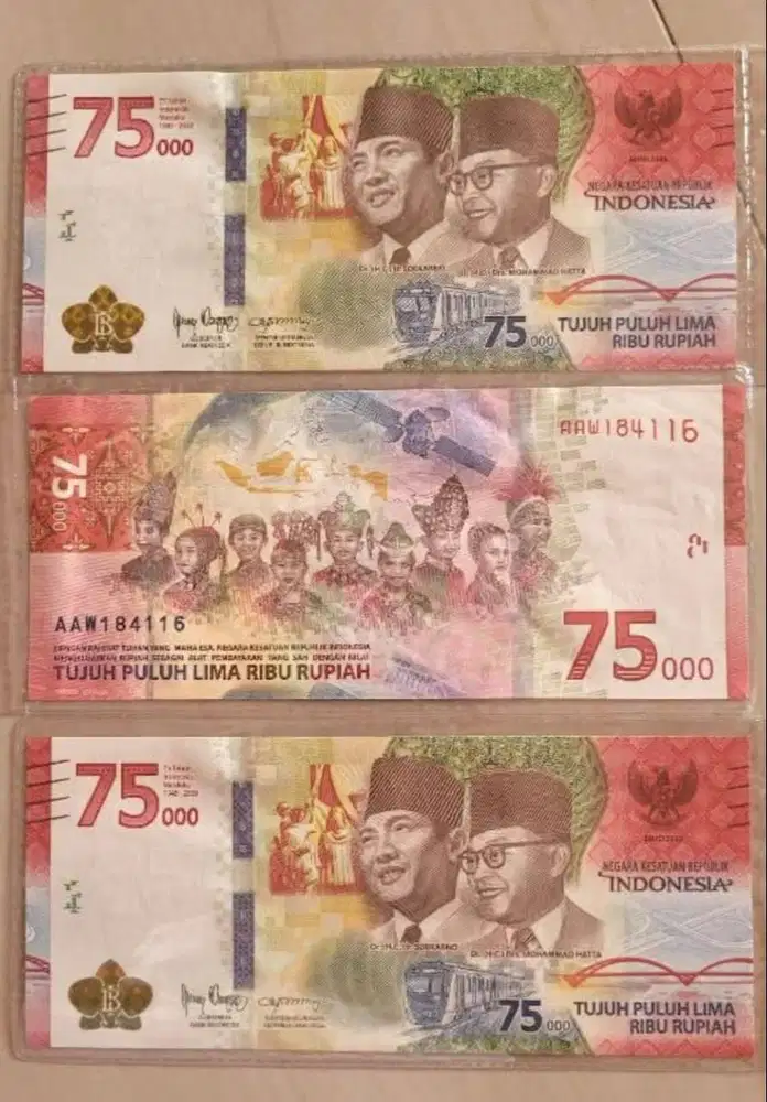 Uang edisi khusus 75.000 ada 3 lembar masih baru ( dalam plastik )