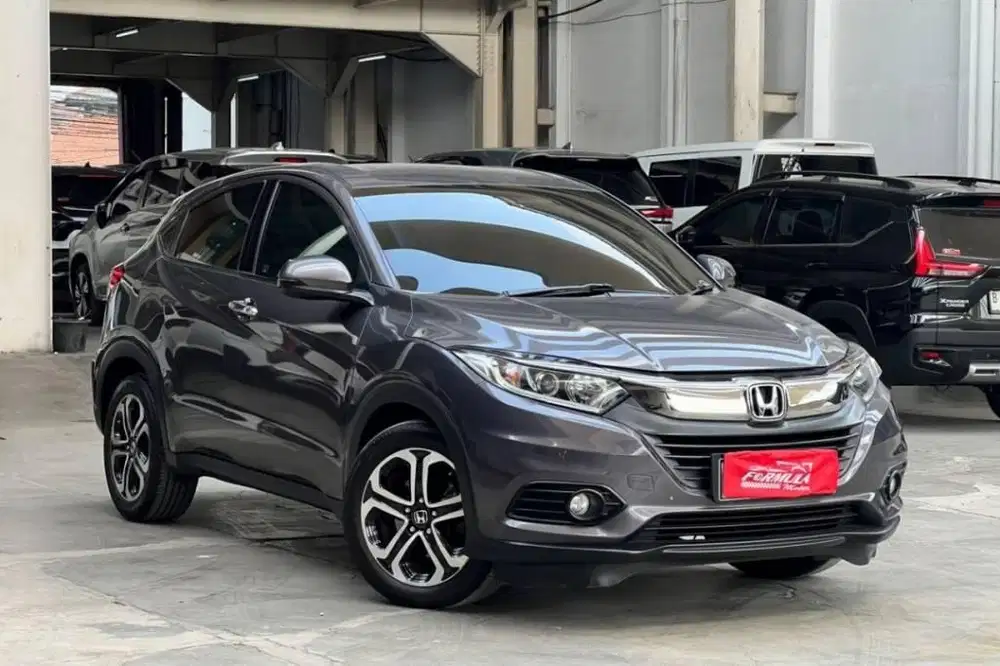HONDA HRV E 1.5 a/t 2021 Abu abu