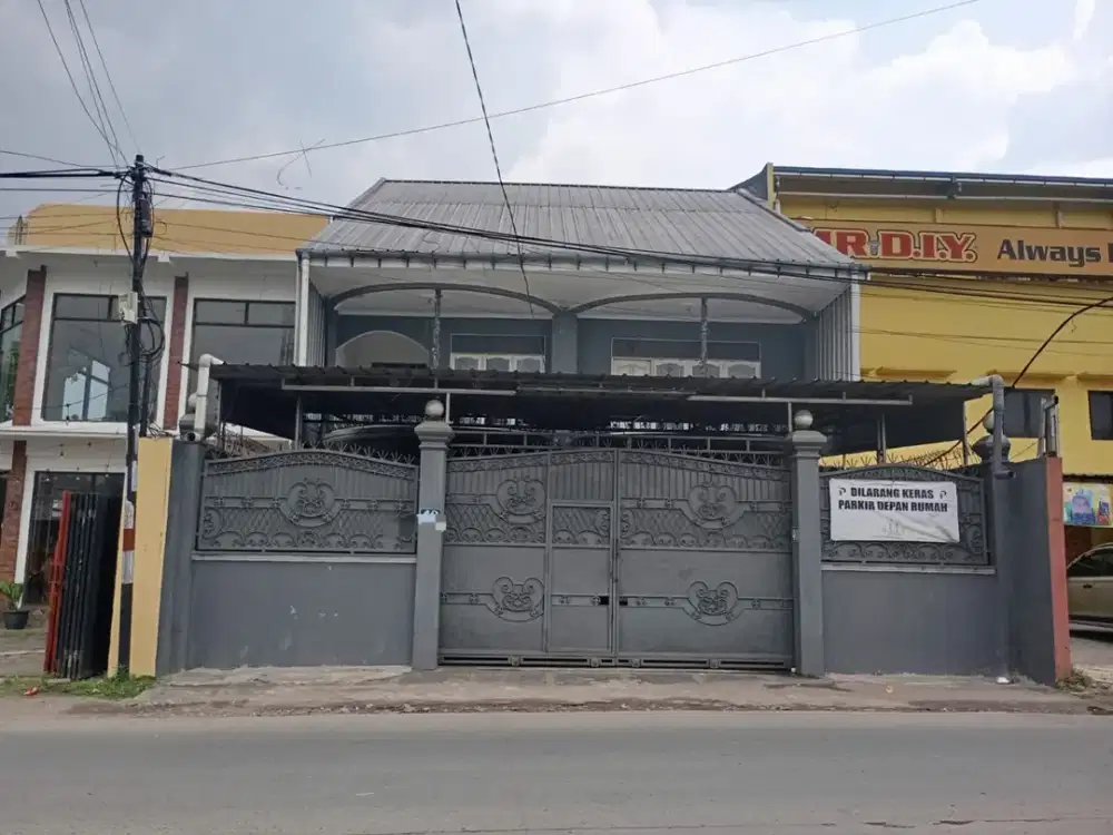 Disewakan Rumah Pinggir Jalan Utama Jatimelati Kota Bekasi #4830