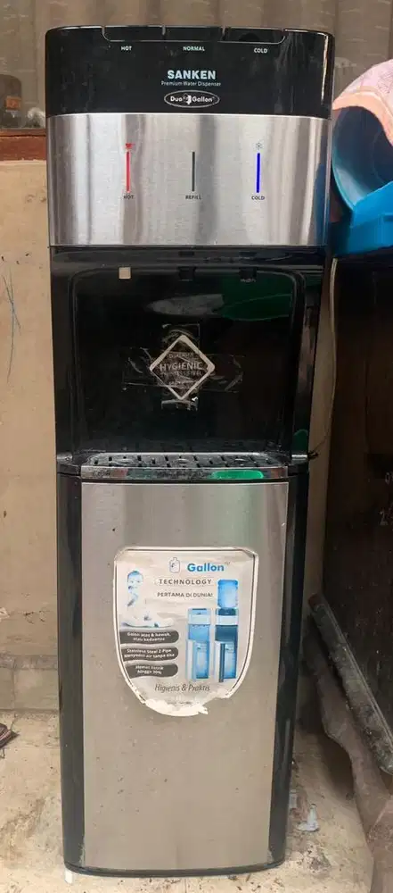 dispenser HWD-Z96 Xatria2 duo galon atas bawah