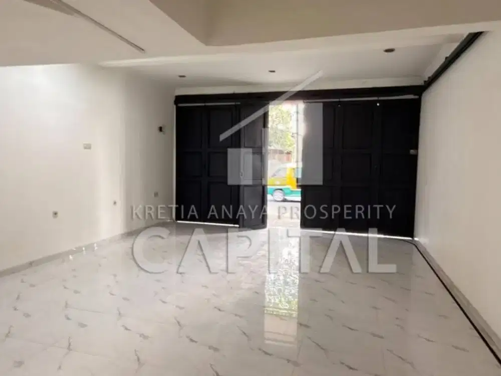 RUKO 2,5 LANTAI HARGA MANTAP DI MAINROAD RAJAWALI